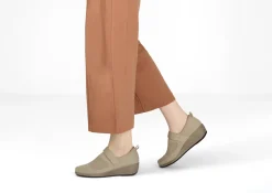 OrthoFeet Casual Shoes|Dress Shoes<Eve - Beige