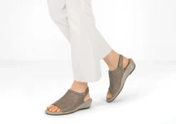 OrthoFeet Sandals|Casual Shoes<Hazel - Taupe