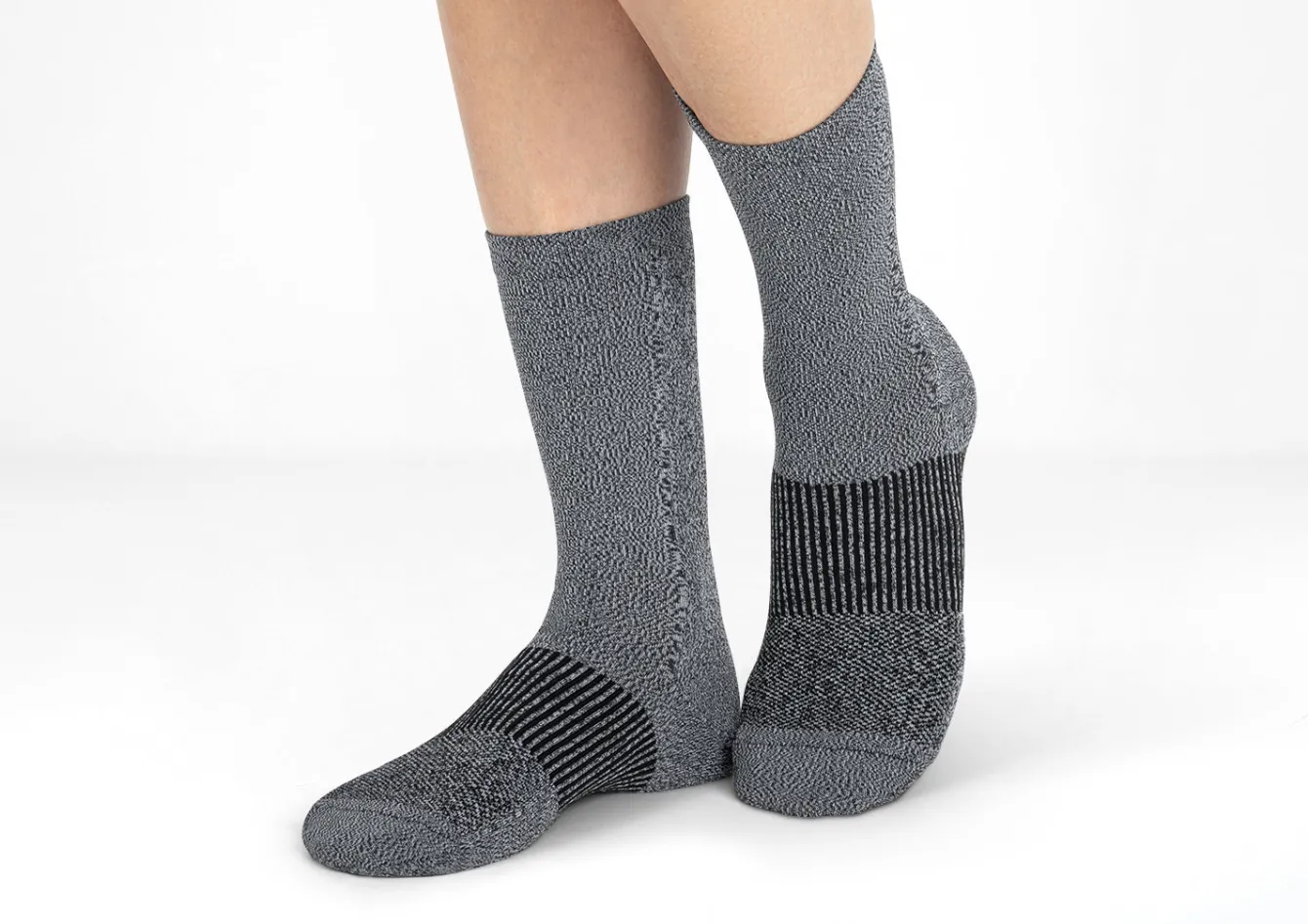 OrthoFeet Compression Socks<Mid-Calf Compression Socks - 18-25 mmHg - Gray