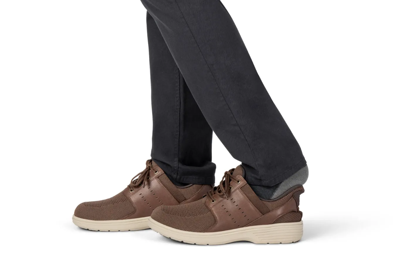 OrthoFeet Sneakers|Casual Shoes<Siron Hands-Free - Brown